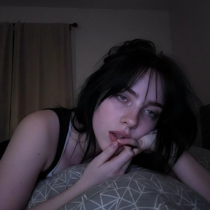 Hot Billie Eilish PFP Hot Billie Eilish PFP